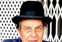 actor dharmendra died passes away age 89 long time suffering from illness | बॉलीवुड के दिग्गज एक्टर धर्मेंद्र का 89 साल की उम्र में निधन