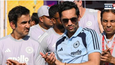 slogans against Gautam Gambhir in stadium: साउथ अफ्रीका के खिलाफ दूसरे टेस्ट में मिली हार के बाद गौतम गंभीर के खिलाफ लगे नारे