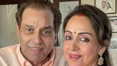 'उनके लिए दुआ करें' हेमा मालिनी ने दिया धर्मेंद्र का हेल्थ अपडेट, डॉक्टरों की निगरानी में सुपरस्टार