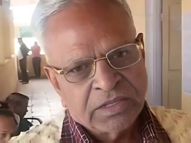 एसआईआर में सामने आई बड़ी गफलत, जिंदा डॉक्टर को घोषित कर दिया मृत, मच गया बवाल