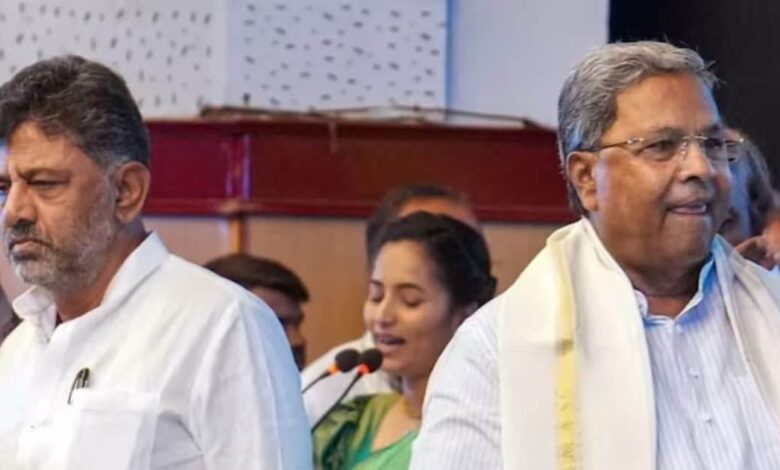 कर्नाटक CM पद बवाल: फुल एक्शन में डीके शिवकुमार, सिद्दारमैया के सबसे करीबी के घर पहुंचे, हाईकमान पर बढ़ा दबाव