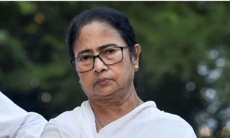 'तुरंत दखल' दे चुनाव आयोग, किस 'राज़' की ओर इशारा कर रहीं CM ममता बनर्जी? ज्ञानेश कुमार को लिखा पत्र