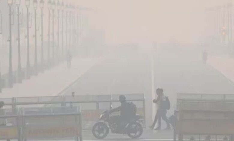 दिल्ली प्रदूषण: GRAP-3 हटने के बाद भी हवा जहरीली, लाखों मौतों का खतरा.