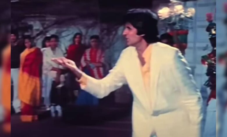 नशे में धुत अमिताभ बच्चन ने मांगा प्यार, आधी रात पहुंच गए जया के घर, बजवा दिया बैंड बाजा, HIT निकला गाना