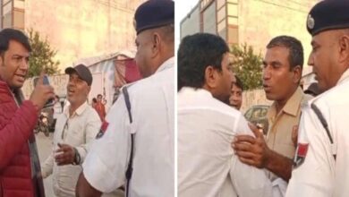 'बहुतों की वर्दी उतरवाई है, तुम्हारी भी उतरवा दूंगा' युवकों ने पुलिस को दी बंदर बना देने की धमकी। Pushkar Mela