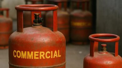 महंगाई से राहत की छोटी डोज, कमर्शियल एलपीजी ₹5 सस्ता, जानें घरेलू गैस सिलेंडर की कीमत