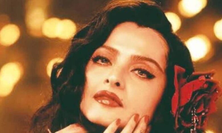 रेखा पर क्यों नहीं दिखता उम्र का असर? एक्ट्रेस ने खोला अपनी खूबसूरती का राज, बताया किस-किस से करती हैं प्यार