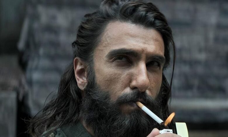 विवादों में रणवीर सिंह की 'धुरंधर', शहीद मोहित शर्मा के पैरेंट्स ने दायर की याचिका, रिलीज पर रोक लगाने की मांग