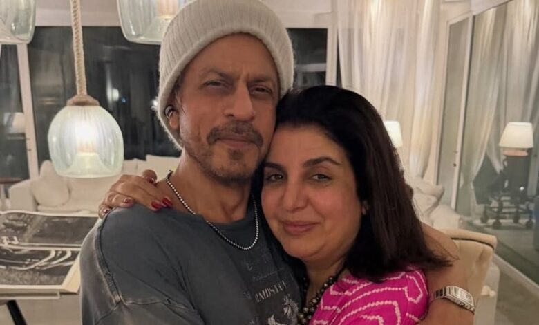 शाहरुख खान की बर्थडे पार्टी से आई पहली तस्वीर, फराह खान ने दी जन्मदिन की बधाई, कहा- 'अगले 100 सालों तक...'