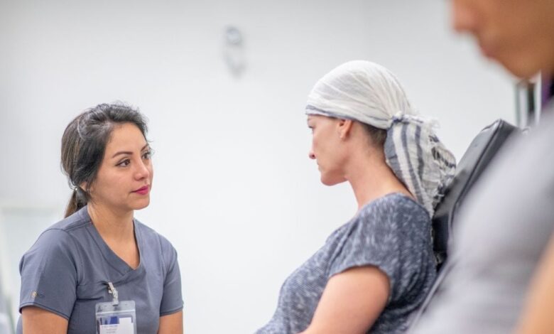 शुरूआती स्टेज में कैंसर तो बच सकती है जान, लक्षण से लेकर टेस्ट तक सब जानें, आएगा काम