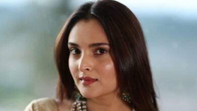 साउथ सिनेमा की 'गोल्डन गर्ल', डेब्यू करते ही बनाया रिकॉर्ड, राजनीति में भी चल गया जादू