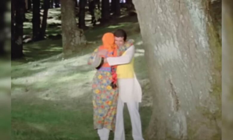 हीरो को देख जब मतवाली हुईं हेमा मालिनी, वादियों में कह दी दिल की बात, तन-मन में उठने लगीं प्यार की लहरें