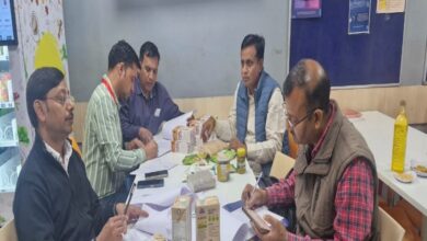 राजस्थान वालों सावधान! कहीं आप भी तो नहीं खा रहे एक्सपायर्ड सामान? यहां छापेमारी में निकले खतरनाक प्रोडक्ट