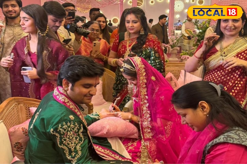 धूमधाम से हुई इंद्रेश उपाध्याय की शादी की रस्में और रिवाज धूमधाम से हुई इंद्रेश उपाध्याय की शादी की रस्में और रिवाज