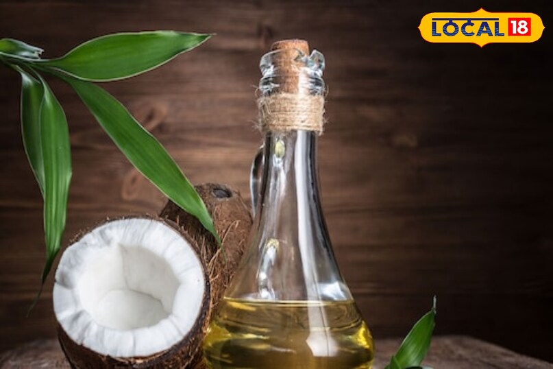 गर्म माहौल में नारियल तेल जमने की बजाय लिक्विड रूप में आ जाता है गर्म माहौल में नारियल तेल जमने की बजाय लिक्विड रूप में आ जाता है