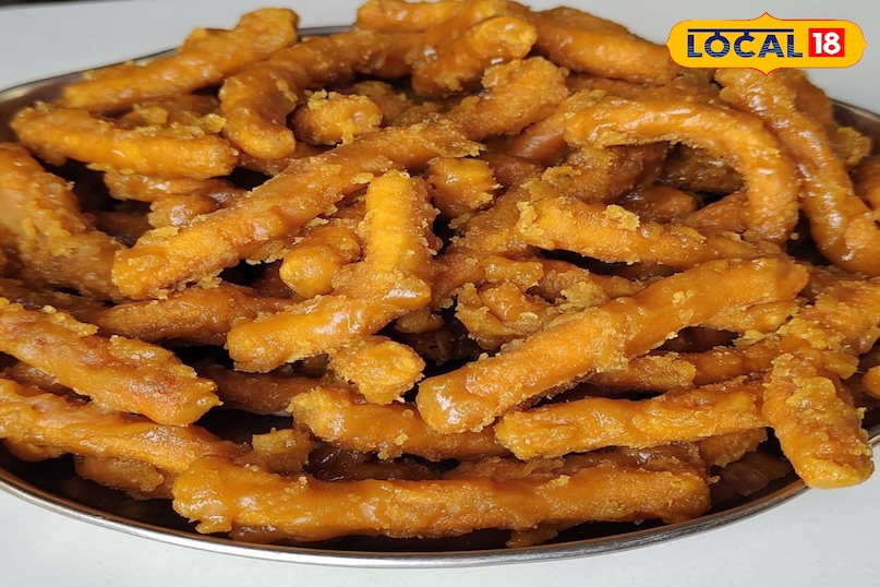 सर्दियों में छा गई देसी गुड़ सेव, बिना मशीन बनी हेल्दी और एनर्जी से भरपूर स्नैक