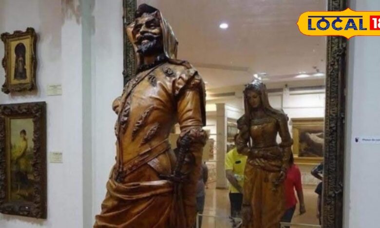 सालार जंग संग्रहालय में फाउस्ट की डबल मूर्ति: अच्छाई-बुराई संगम