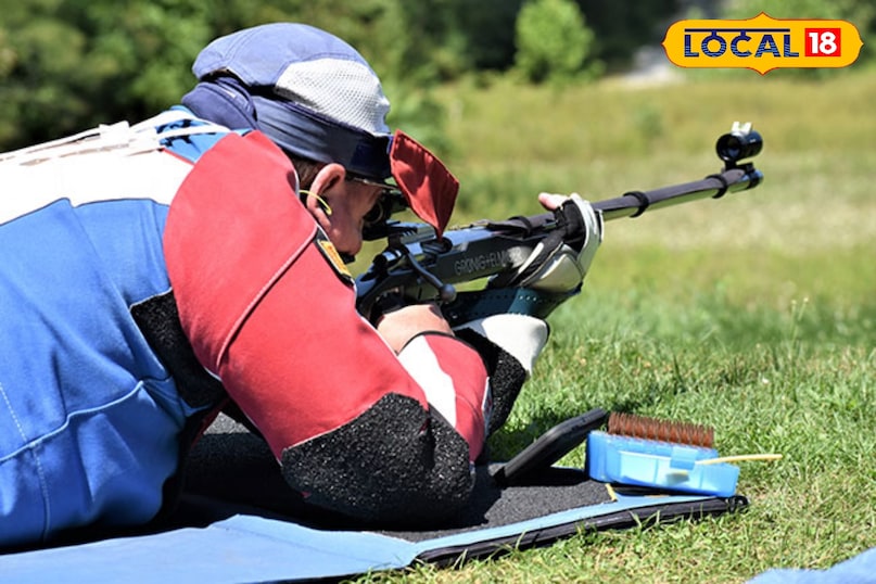 एकाग्रता और सटीकता राइफल शूटिंग रोमांच का मतलब सिर्फ शोर नहीं बल्कि संयम भी है। अपनी एकाग्रता को परखने के लिए आप शूटिंग रेंज जा सकते हैं। प्रमुख स्थान पिटस्टॉप शूटिंग रेंज। पेशेवर प्रशिक्षकों की देखरेख में राइफल और पिस्टल शूटिंग। समय सुबह 11:00 बजे से रात 8:00 बजे तक। खर्च 300 से 800 रुपए तक है