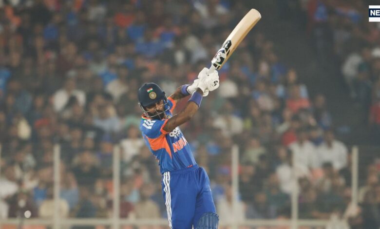 5 छक्के, 300 का स्ट्राइक रेट और पलक झपकते ठोक दी फिफ्टी, हार्दिक पंड्या ने तोड़ा अभिषेक का रिकॉर्ड