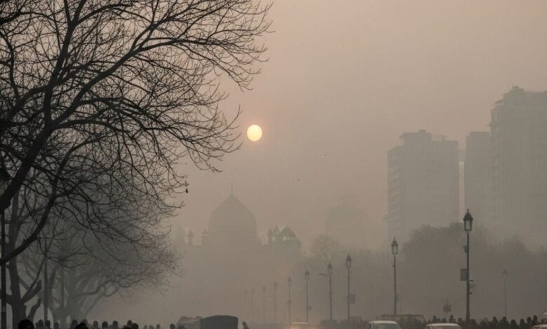 Delhi NCR Winter Health Alert Cold Fog and Pollution Triple Attack | दिल्ली एनसीआर में ठंड कोहरा और प्रदूषण का ट्रिपल अटैक