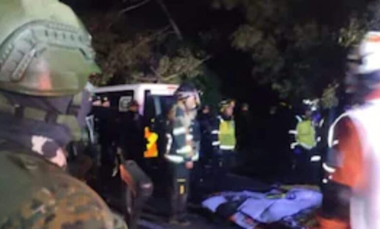 Guatemala Bus Crash | 15 Killed in Guatemala Bus accident | Dense Fog accident | ग्वाटेमाला में बस एक्सिडेंट