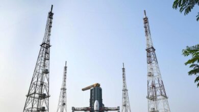 ISRO LVM3 M6 Launch Today | अंतरिक्ष में खुलेगी 2400 फीट की 'छतरी', इसरो का 'बाहुबली' आज उठाएगा अब तक का सबसे भारी बोझ