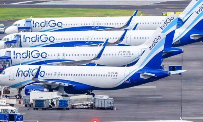 Indigo Flight Cancellation Live: दिल्‍ली से इंडिगो की सभी फ्लाइट कैंसल, मुंबई का भी सेम हाल, कहां-कैसी अफरातफरी | Indigo Flight Cancellation Live passenger problems indigo Crisis latest news dgca delhi IGI Airport flight status