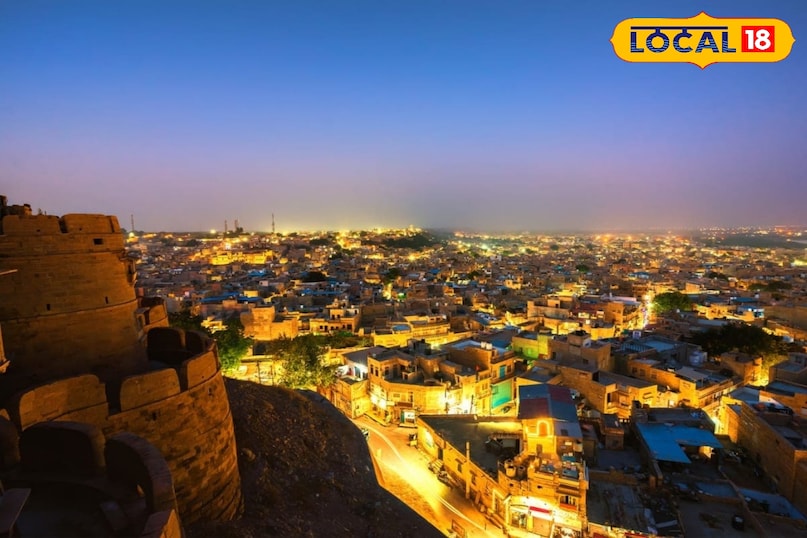 जैसलमेर अपने अनोखे रेगिस्तान सफारी अनुभव के लिए भी जाना जाता है जैसलमेर अपने अनोखे रेगिस्तान सफारी अनुभव के लिए भी जाना जाता है