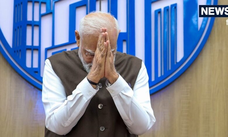 PM Modi Assam Visit Live | असम की धरती से मेरा जुड़ाव मुझे आगे बढ़ने की प्रेरणा देता है, PM मोदी ने गुवाहाटी रैली में कहा - pm narendra modi west bengal assam visit live updates nadia rupees 3200 crore project airport inauguration in guwahati