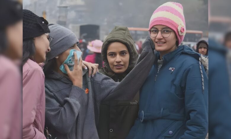 Weather News: सावधान! दिल्ली से बिहार तक छाएगा अंधेरा, IMD का कोहरे का अलर्ट, 3 राज्यों में बारिश से बढ़ेगी ठंड