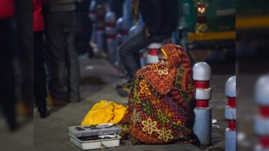 Weather Report: दिल्ली-NCR में हाड़ कंपाने वाली सर्दी, 5°C पर IMD की चेतावनी, जान लें UP-बिहार का मौसम