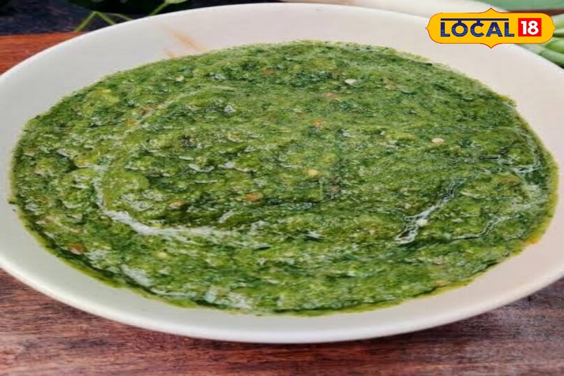 ठंड के दिनों में बाजार में ताज़ी मूली की भरमार होती है। ऐसे में क्यों न कुछ अलग बनाया जाए तो यह रही आपको मूली के पराठे नहीं बल्कि ज़बरदस्त स्वाद वाली मूली-लहसुन की चटनी की रेसिपी। 