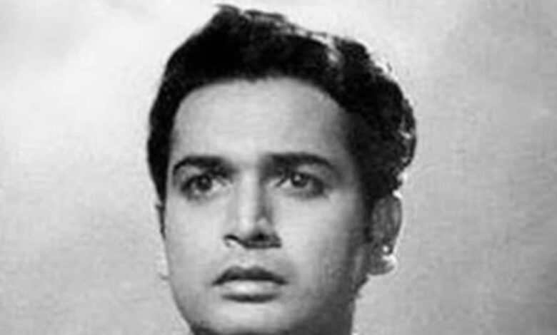 किंग ऑफ रोमांस...पिता की मर्जी के खिलाफ बने एक्टर, 1 सलाह ने बर्बाद कर दिया था करियर