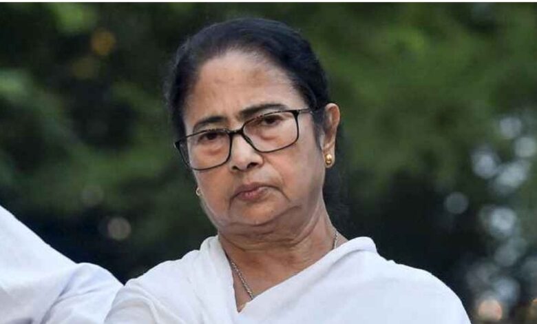 कोलकाता में गीता पाठ: 5 लाख लोगों का जमावड़ा, राज्यपाल होंगे शामिल! ममता बनर्जी के ऑफिस से कोई जवाब नहीं