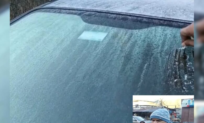 माउंट आबू में कड़ाके की ठंड, माइनस 1 डिग्री पर जमा तापमान, गाड़ियों पर जमी बर्फ, देखें वीडियो