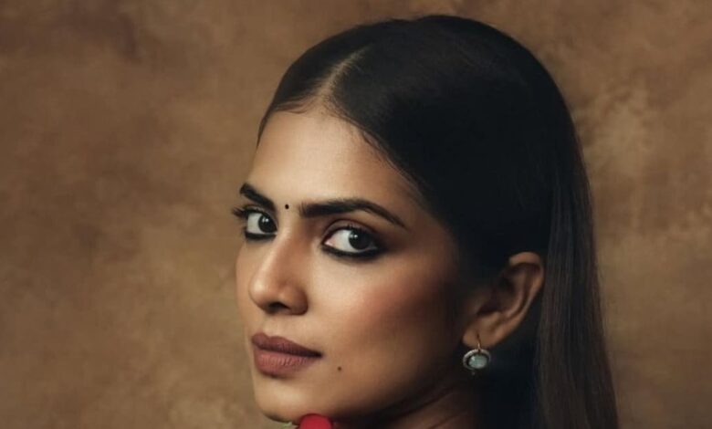 मालविका मोहनन ने जन नायगन ऑडियो लॉन्च पर विजय को बताया फैन