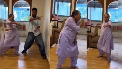 रुपाली गांगुली की मां ने किया 'धुरंधर' के 'शरारत' पर डांस, वीडियो देख रणवीर-आदित्य धर ने किए कमेंट्स