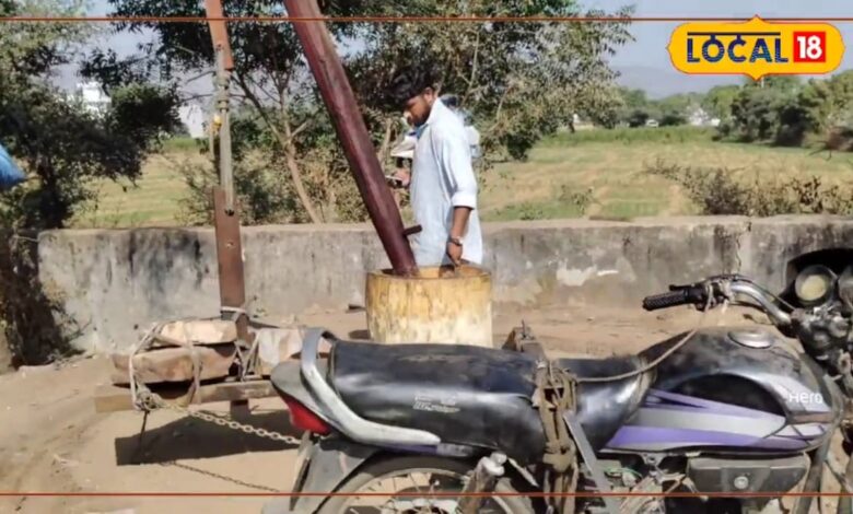 लालसोट में युवक का देसी जुगाड़ वायरल, बाइक से चलती घाणी में बन रहा तिलकुट, देखें वीडियो