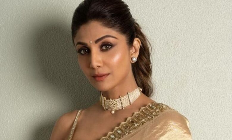 शिल्पा शेट्टी के घर पर पड़ी इनकम टैक्स की रेड? एक्ट्रेस के वकील ने किया खंडन, कहा- रूटीन वेरिफेकिशन था