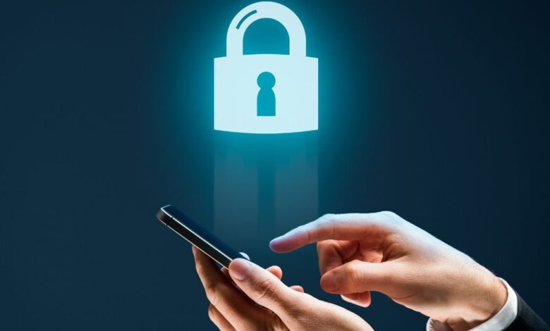 सरकार ने फोन में 'संचार' ऐप अन‍िवार्य क‍िया, तो कांग्रेस को दिखी जासूसी