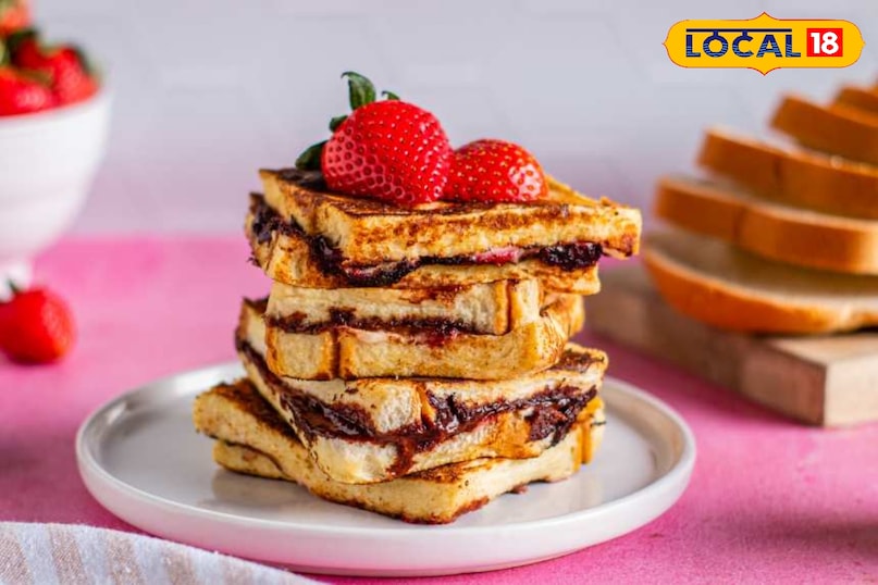 वैन लाविनो अगर आप कुछ फैंसी तलाश रहे हैं तो वैन लाविनो के डेज़र्ट आपको निराश नहीं करेंगे। यहां की खास डिश लोटस बिस्कॉफ कोटेड स्ट्रॉबेरी, चॉकलेट डिप्ड स्ट्रॉबेरी और सिग्नेचर फ्रेंच टोस्ट है जिसकी कीमत 300 से 350 रुपए है इसका लोकेशन जुबली हिल्स, फाइनेंशियल डिस्ट्रिक्ट है 