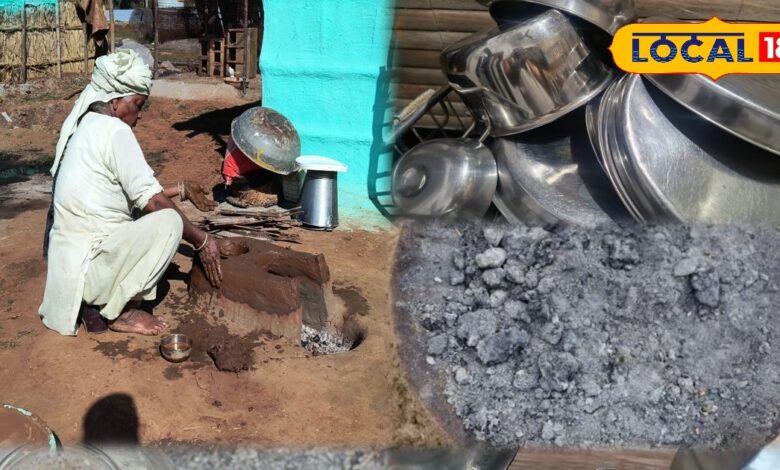 बर्तन साफ़ करने के लिए चूल्हे की राख और धान की भूसी का पारंपरिक तरीका.