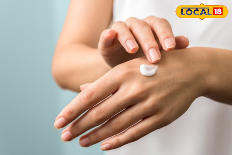 इससे त्वचा में नमी बनी रहती है और बार बार सुन्न होने की समस्या कम होती है. इससे त्वचा में नमी बनी रहती है और बार बार सुन्न होने की समस्या कम होती है.