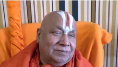 जेएनयू पर कंट्रोल करना जरूरी; जगद्गुरु रामभद्राचार्य ने क्यों कहा, दिल्ली दंगों के आरोपियों को सजा-ए-मौत मिले