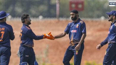 Delhi Vijay Hazare Trophy Match: कोहली नहीं होंगे, लेकिन वनडे सीरीज में शामिल टीम इंडिया के ये दो स्टार दिल्ली के लिए खेलेंगे विजय हजारे ट्रॉफी मैच