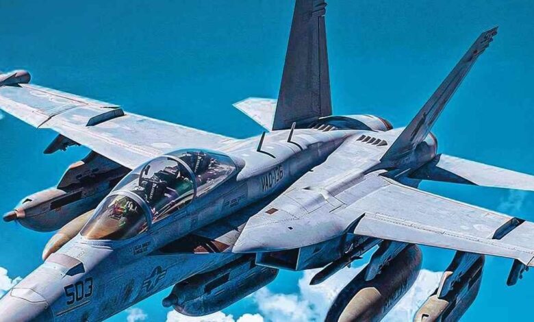 EA-18G Growler Radar Jammer । America Venezuela Tension । EA-18G Growler Radar Features । ईए-18जी ग्राउलर: US का वो हथियार जिसके आगे सारे एयर डिफेंस सिस्टम बेकार