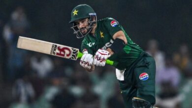 Pakistan beat Sri Lanka by 6 wickets: पाकिस्तान ने 20 ओवर का मैच बीस गेंद बाकी रहते जीता, फरहान-शादाब चमके