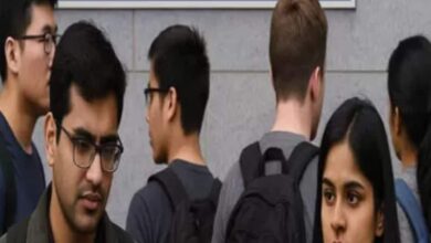 US Embassy Indian Students: भारतीय छात्रों को अमेरिका की खुली धमकी, कानून तोड़ा तो खानी पड़ेगी जेल की हवा, तुरंत कर देंगे डिपोर्ट