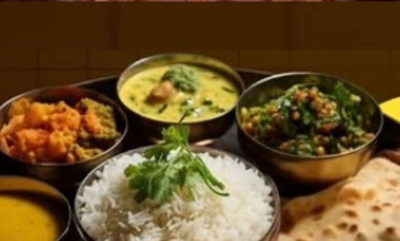 What kind of food do you eat: किस तरह का भोजन करना चाहिए, सत्व, रजस, तमस?