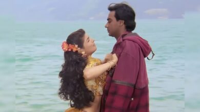 अलका याग्निक की सुरीली आवाज में बना गाना, 4.55 मिनट तक रिझाती रही हीरोइन, टस से मस नहीं हुआ हीरो